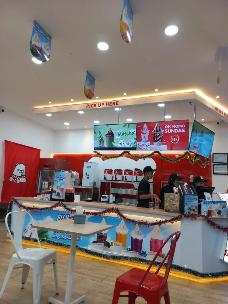 Momoyo ice cream&fruit tea bantul 7