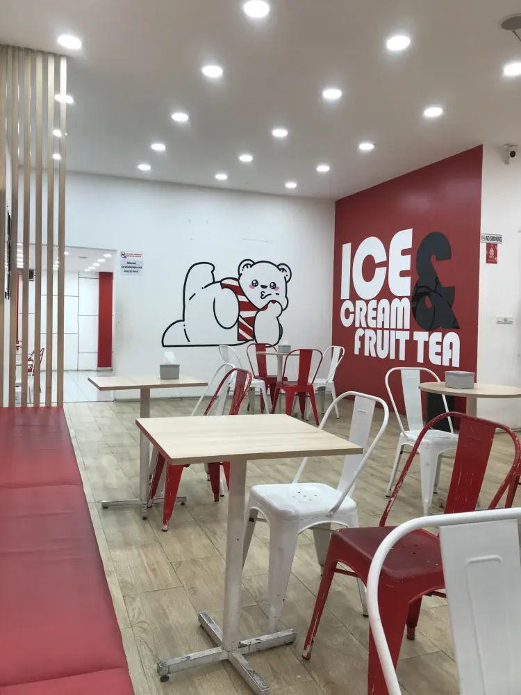 Momoyo ice cream&fruit tea bantul 9