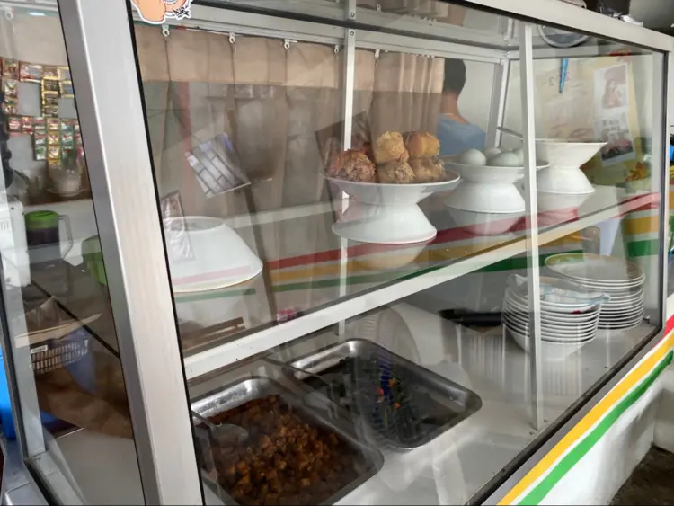 Warmindo Saudara (Cita Rasa Minang) 3