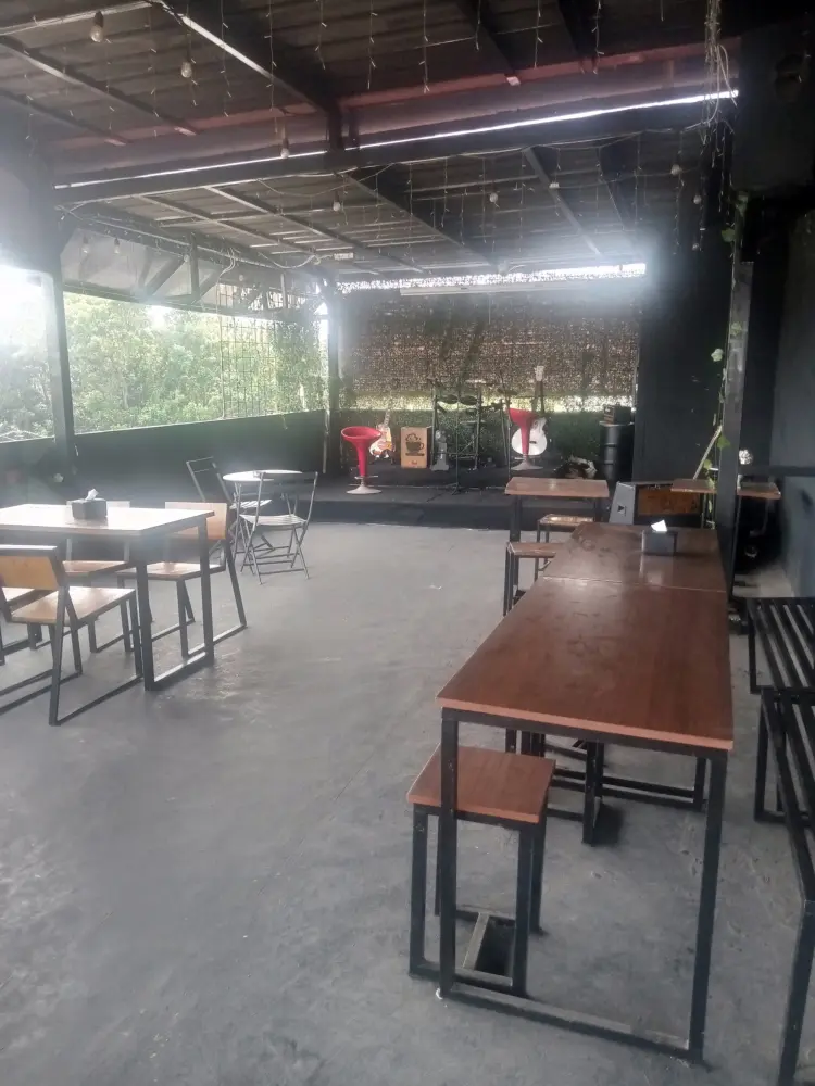 Kopi kota hujan (Kokojan Cafe) 7