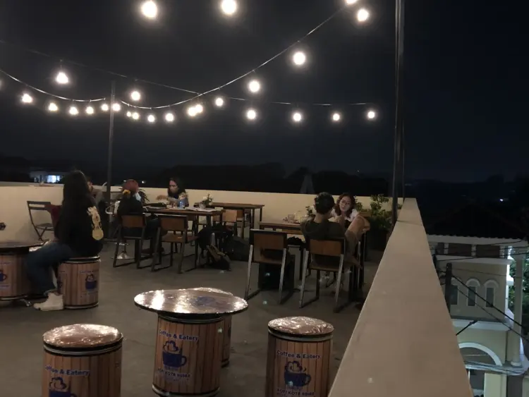 Kopi kota hujan (Kokojan Cafe) 6