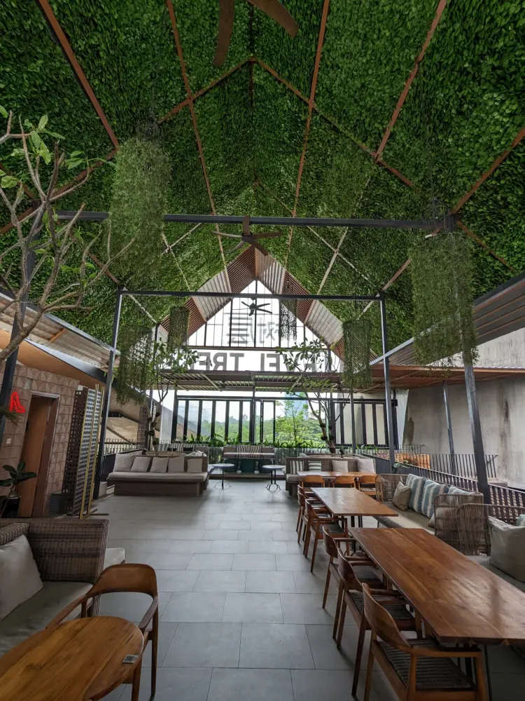 The Leaf Restaurant @The Quantis Clubhouse, BSD City 8