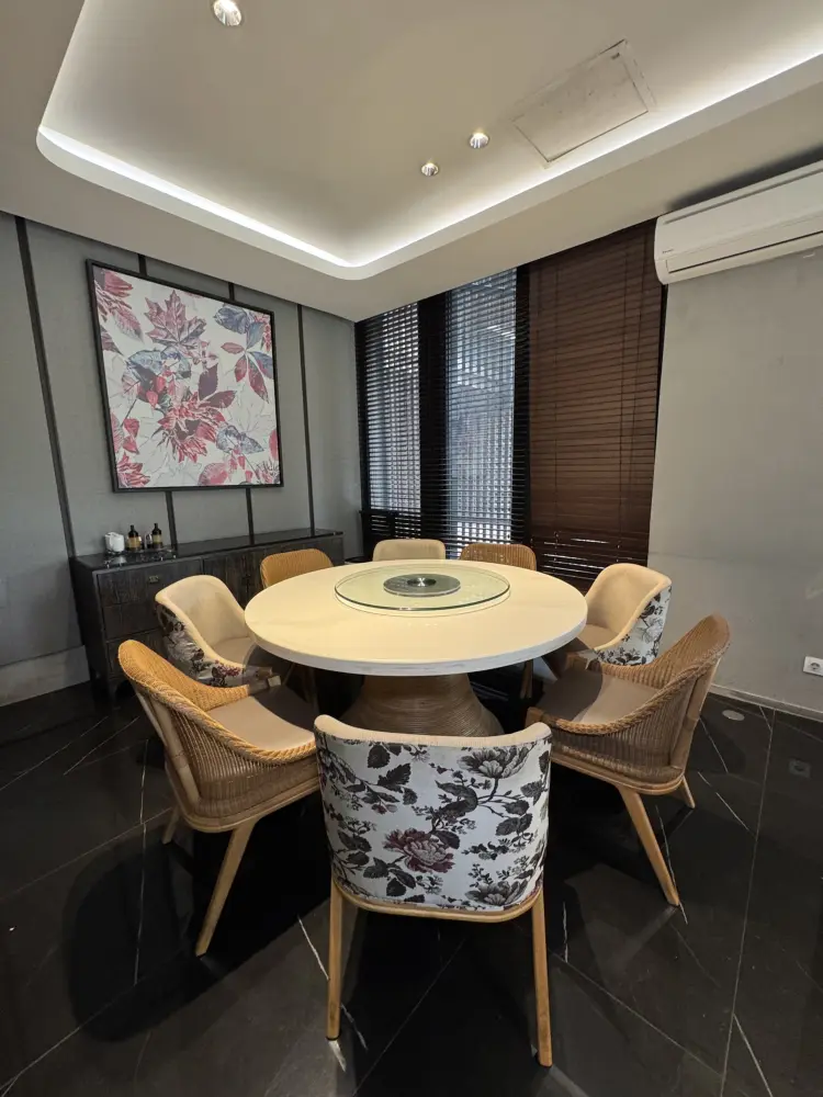 The Leaf Restaurant @The Quantis Clubhouse, BSD City 6