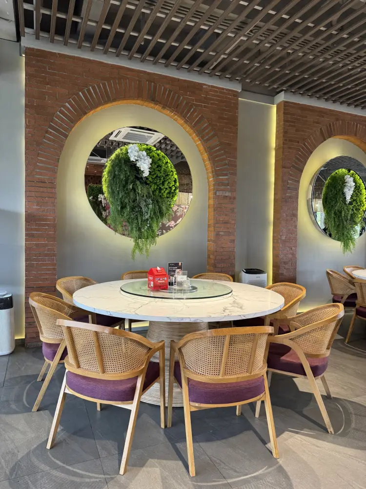 The Leaf Restaurant @The Quantis Clubhouse, BSD City 3