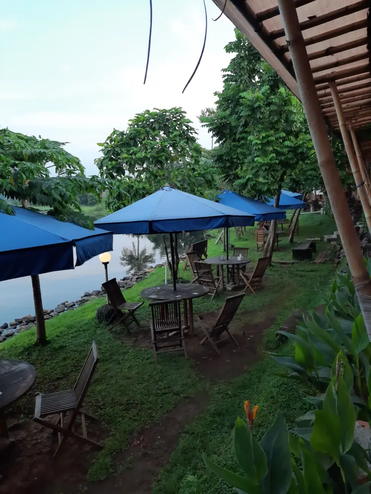Saung Berkah (Gurame Terbang) 8
