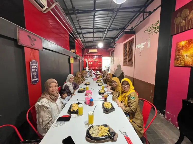 75k的牛排，还只能吃全熟？巴东这家店到底什么来头？