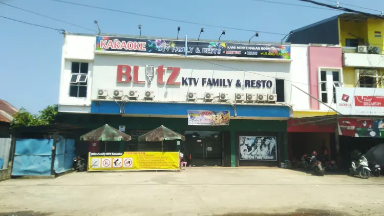 BLITZ Family KTV & Resto 1
