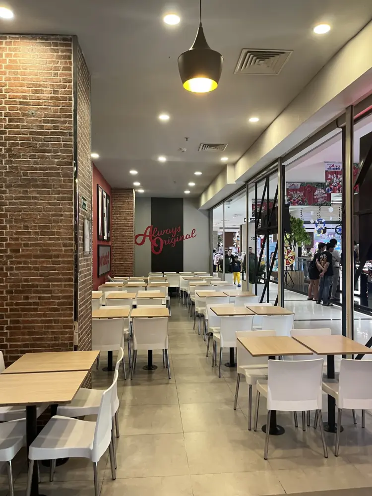 KFC Box Plaza Asia Sumedang 4