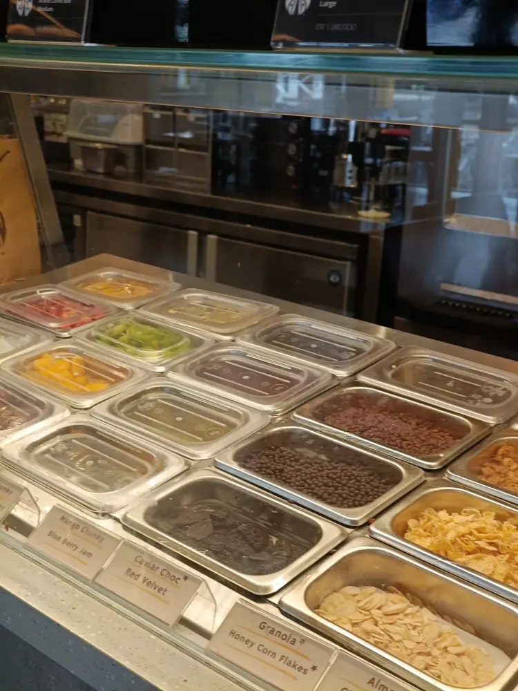 JCO COFFEE & DONUTS RAMAYANA PEKALONGAN 2