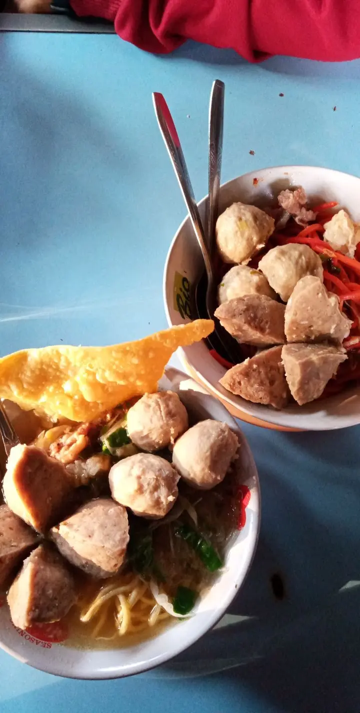 Resto Soloraya Meatballs 9