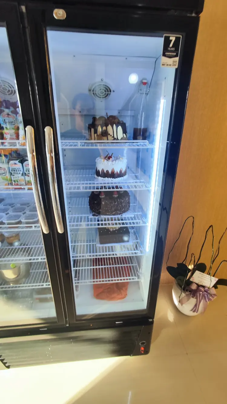 Clover Cakes and Coffee 2