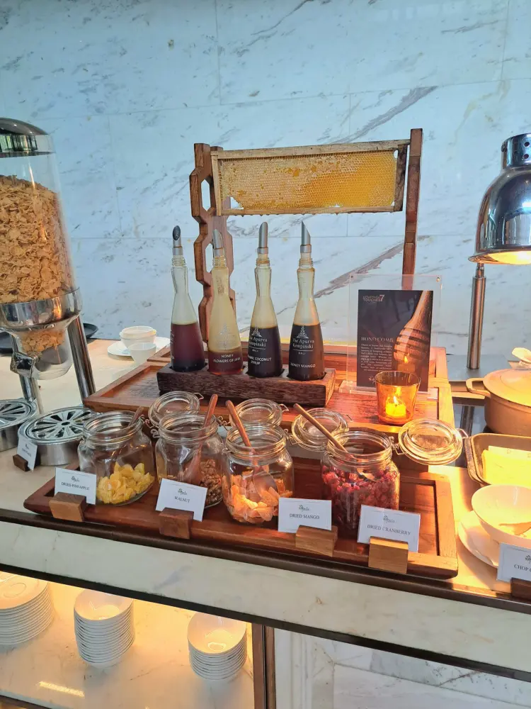 Pala Restaurant & Rooftop Bar 3