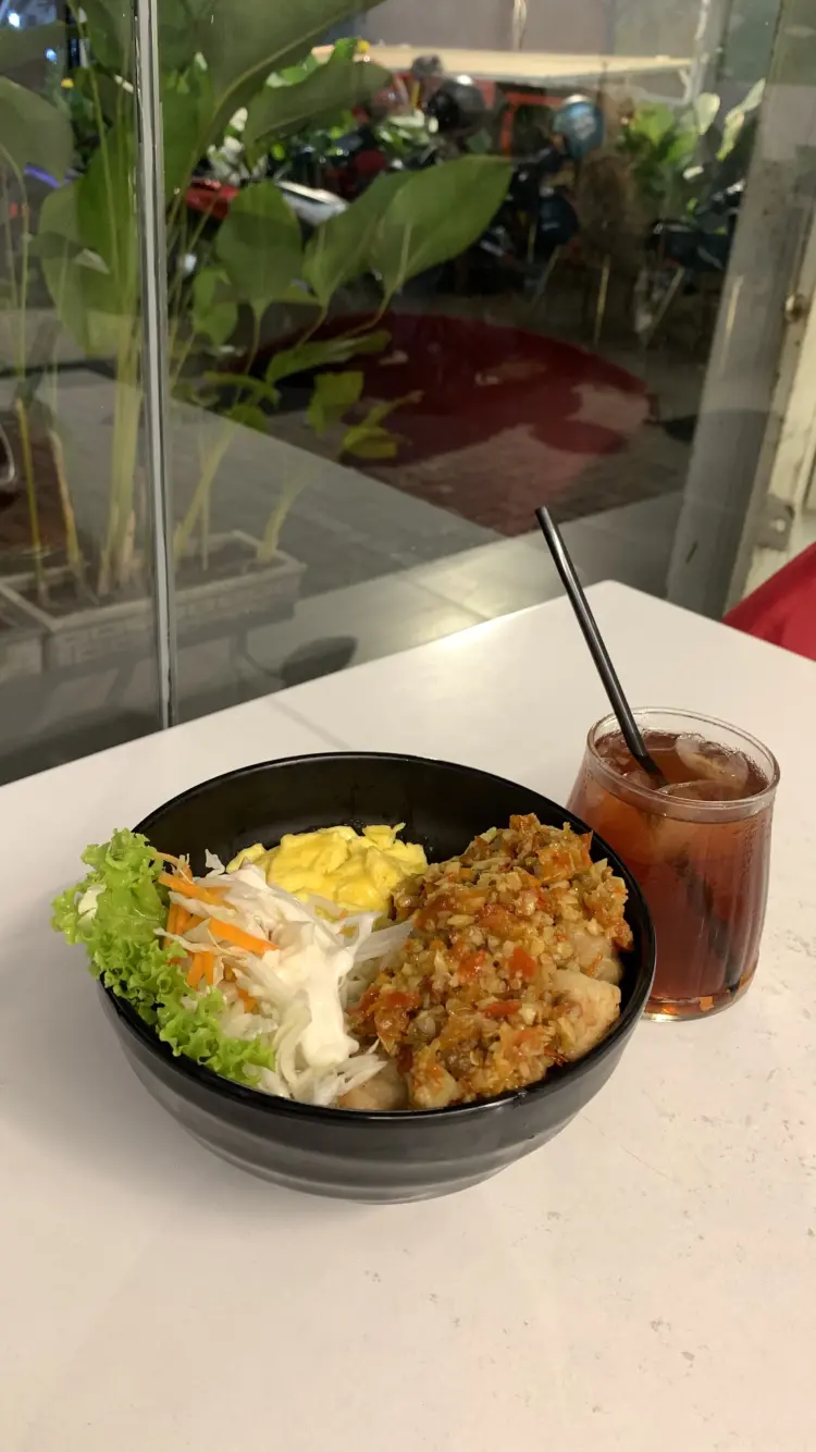 Uptown Coffee Surabaya 9