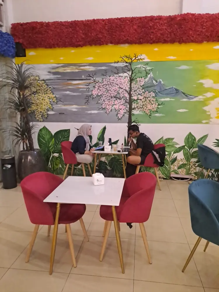 Uptown Coffee Surabaya 4