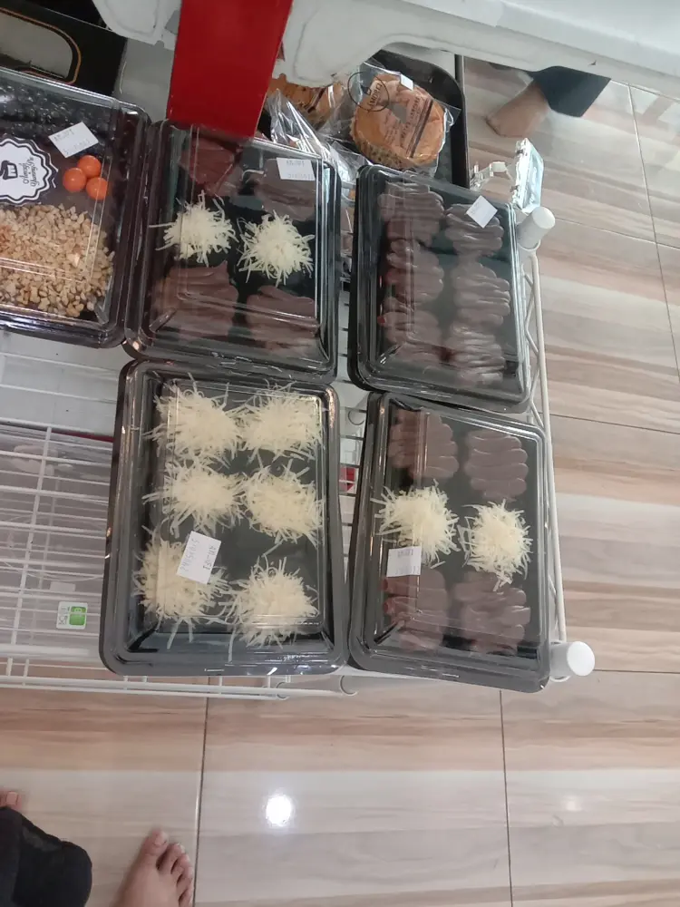 AMORFI CAKE & BREAD 10