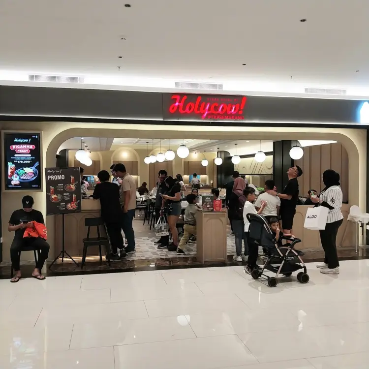 Steak Hotel by HOLYCOW! TKP Semarang 1