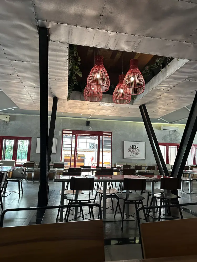 Steak Hotel by HOLYCOW! TKP Semarang 2