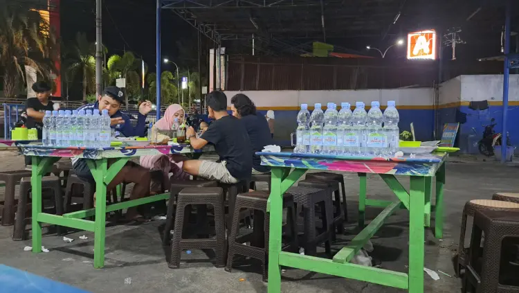 Warung Sari Laut Mas Anton 4