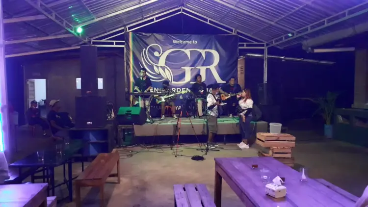 Green Garden Ramayana Resto and Lounge 3