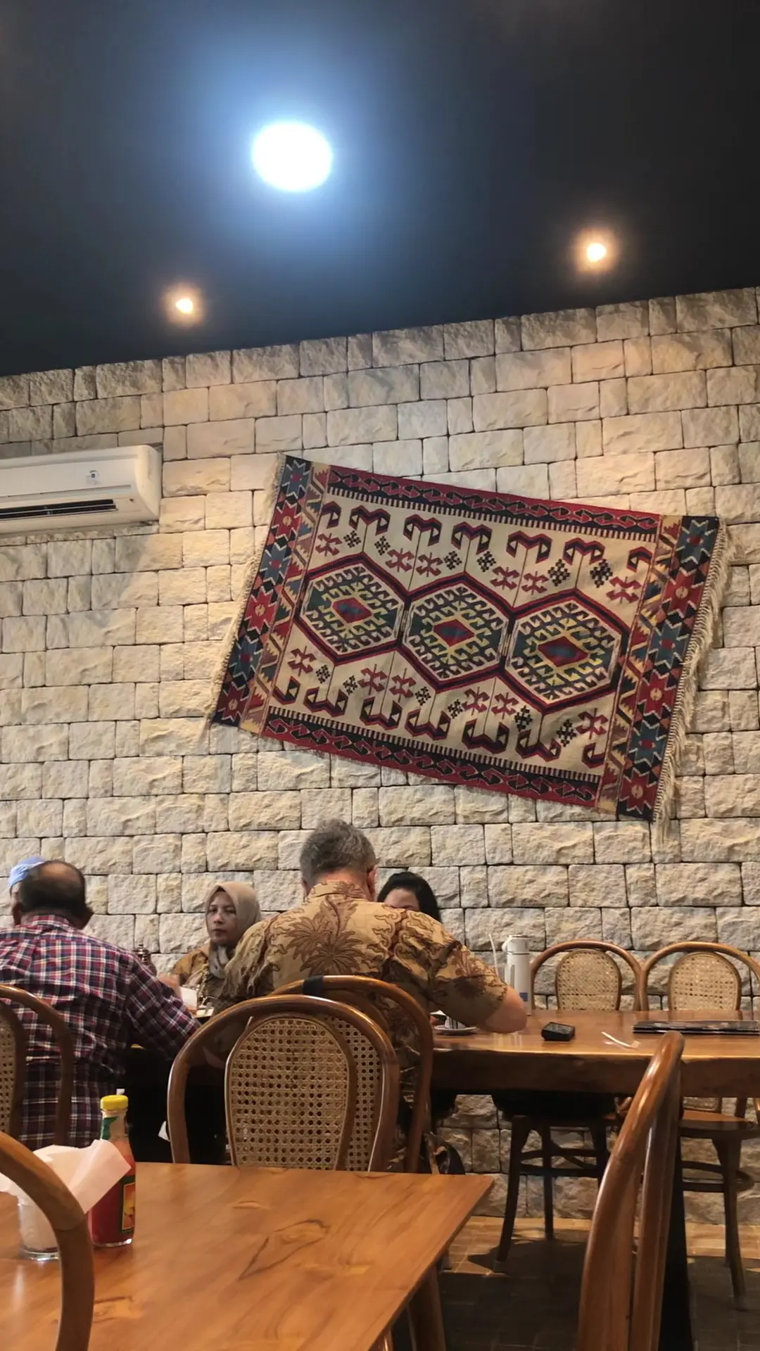 面包100分主菜60分?南坦格朗这家阿塞拜疆神店,我帮你们试了! 8