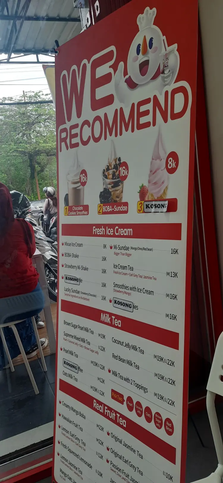 Mixue Jakal near UII 10