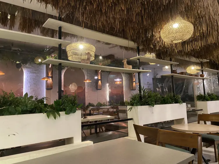 Maps Cafe - Ngagel Jaya 1