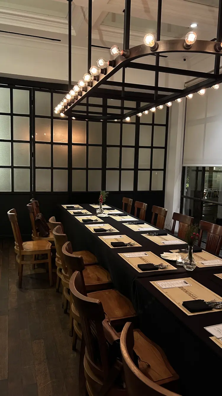 Domicile Kitchen Lounge 9