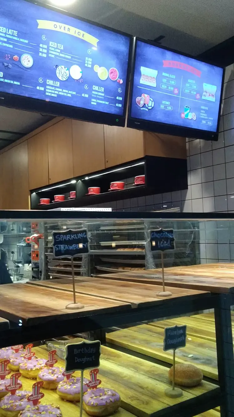 Krispy kreme Supermal Karawaci 10