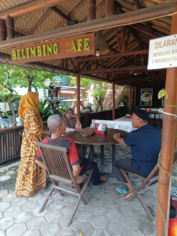 Belimbing Resto dan Cafe 4