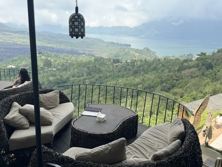 AKASA Specialty Coffee 1