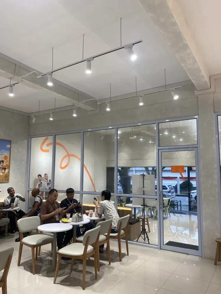 Tomoro Coffee - Batamindo 7