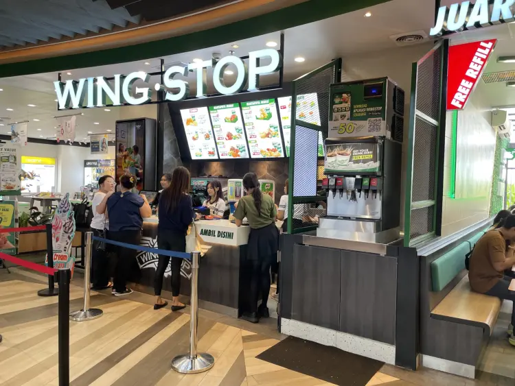 Wingstop Living World Denpasar 1