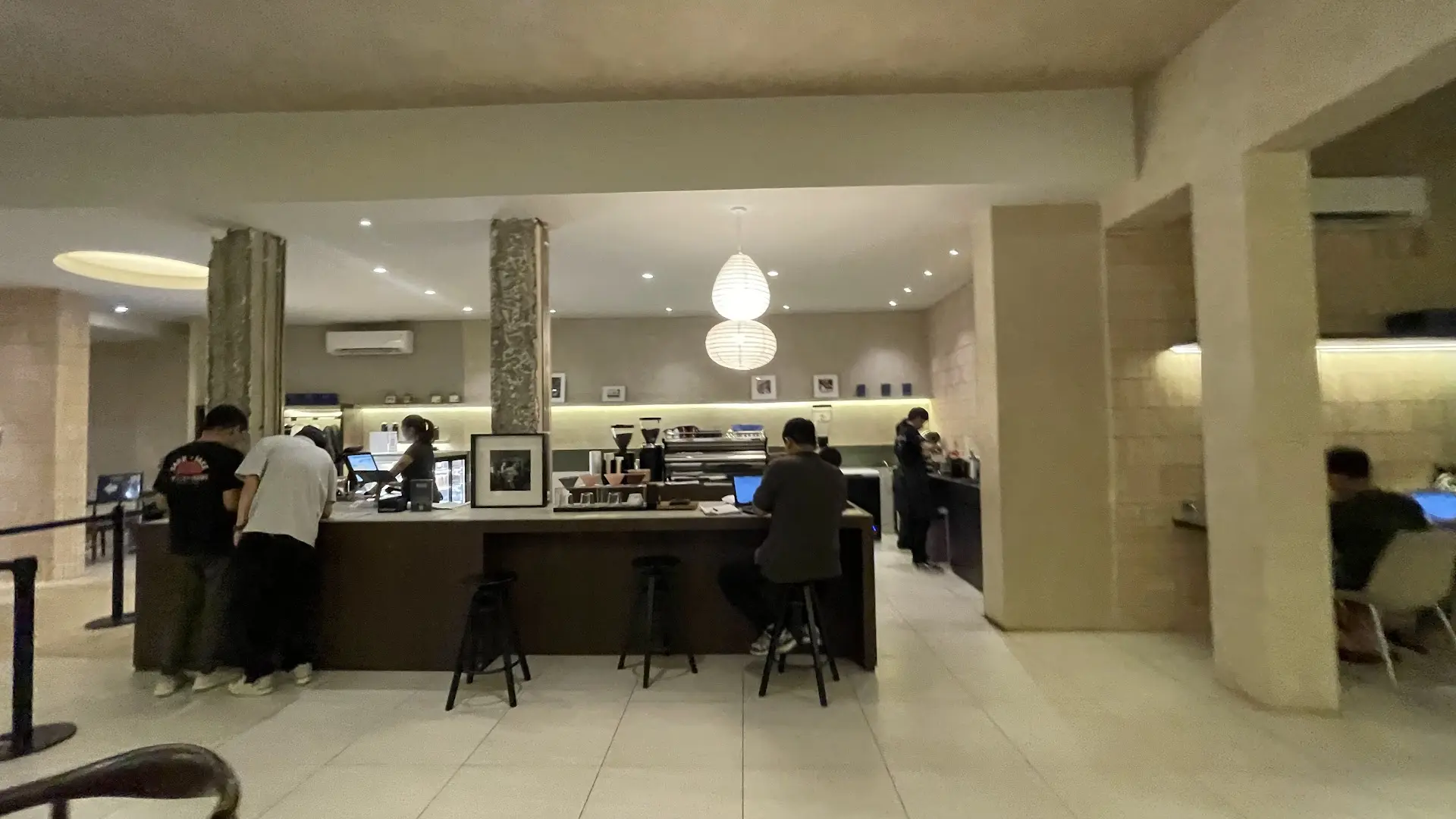 The food is a total rip-off, but why do I still go to Kopikalyan Menteng every week? 5