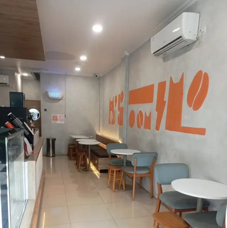 TOMORO COFFEE - Mutiara Gading Timur 4