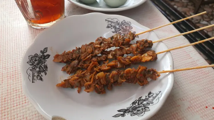 Warung Nasi Soto & Sop Kampus H Marna 8