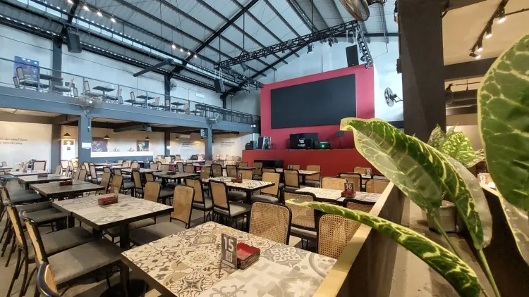 Se.Tujuan Coffee & Eatery Bekasi 6