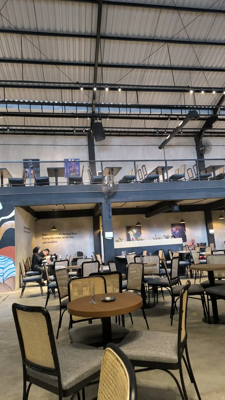 Se.Tujuan Coffee & Eatery Bekasi 3