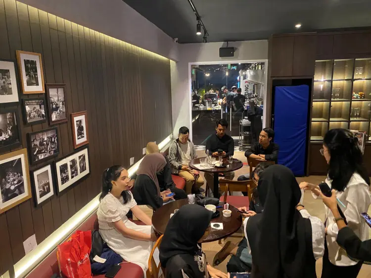 Juups Roofbar Jakarta 3