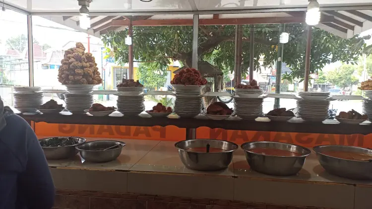 RM Padang Giwangan 9