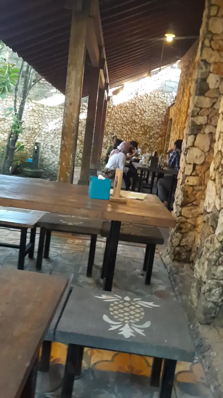 Waroeng Pohon Omah Sawah 6