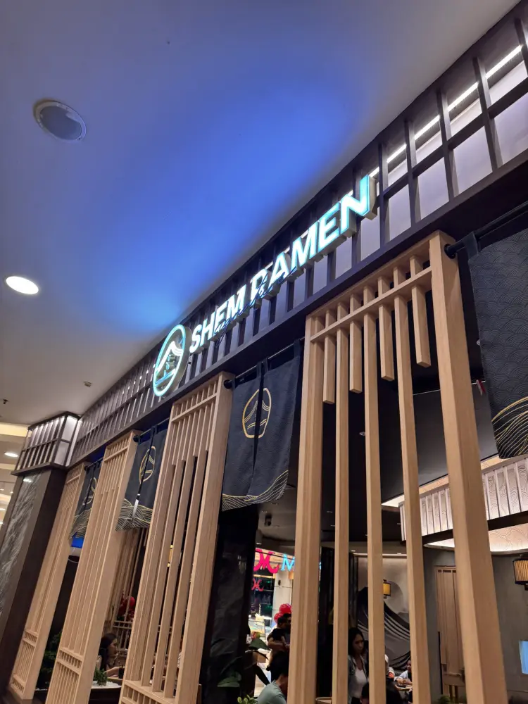 Shem Ramen Signature 1