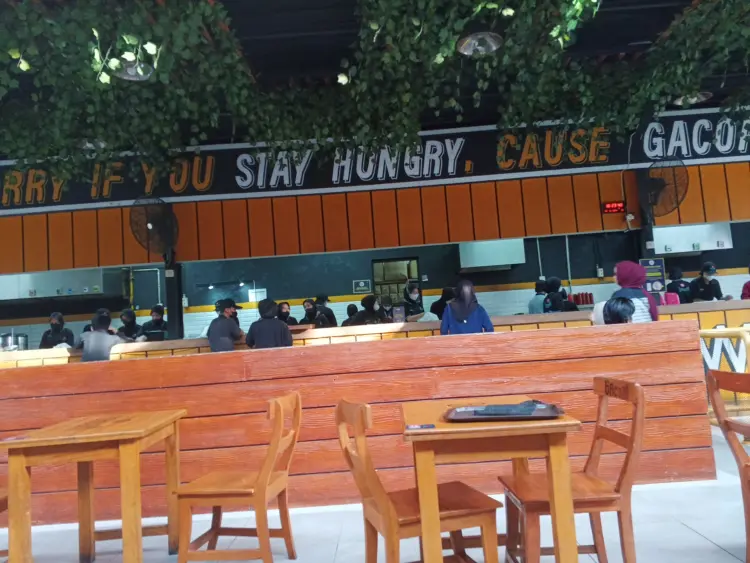 Mie Gacoan Bekasi - Bintara 8