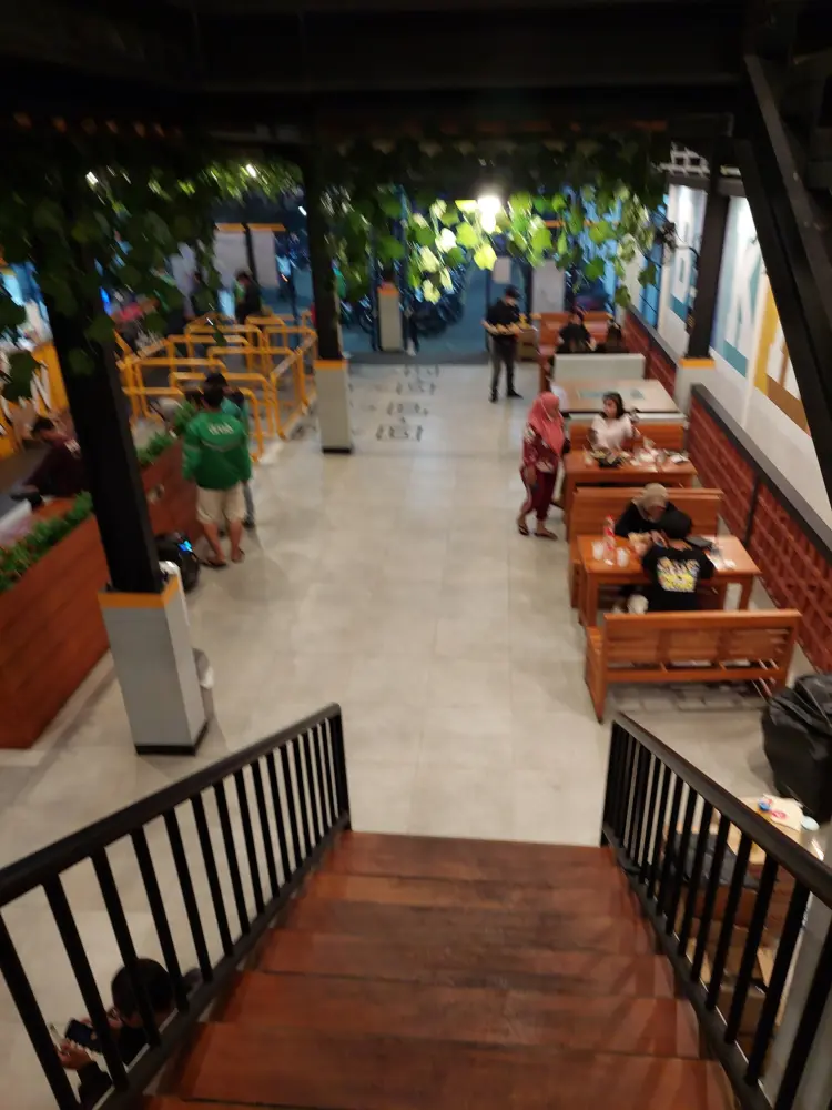 Mie Gacoan Bekasi - Bintara 7