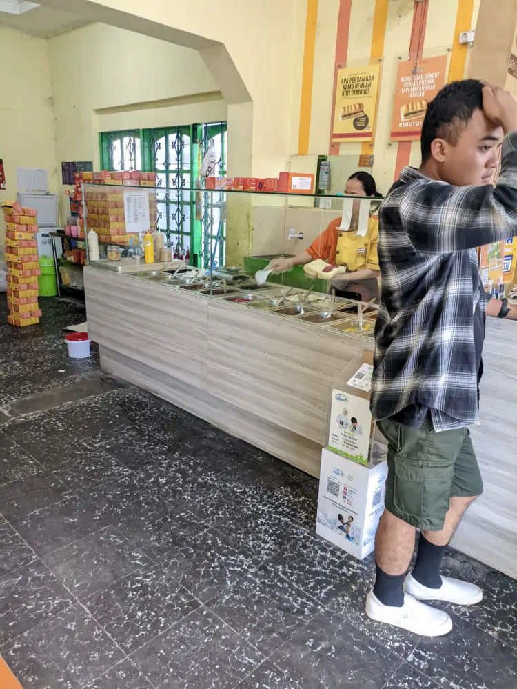 Roti Gembong Gembul Sukabumi 2