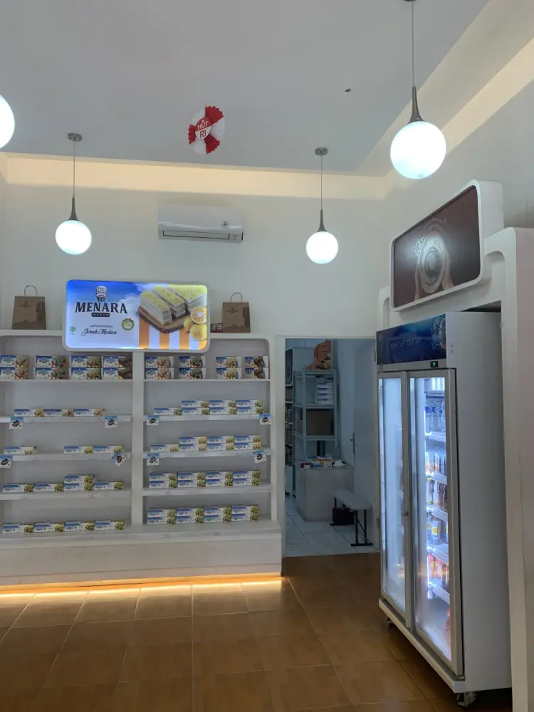 Bolu Stim Menara Ayahanda - Oleh oleh Khas Medan 5