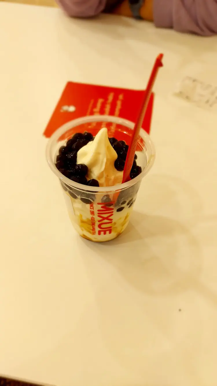 Mixue Sawangan Raya 9