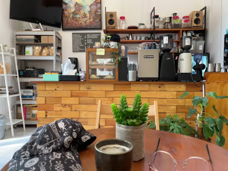 Moeder Coffee Roastery 1