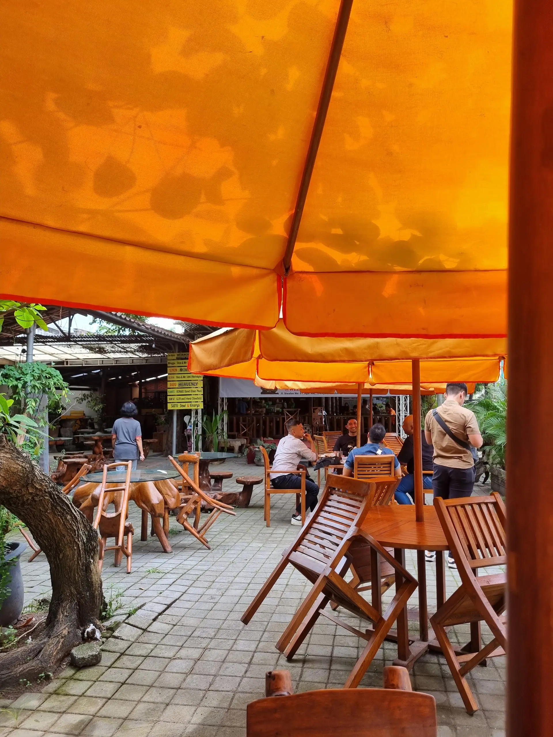 梭罗这家爪哇早餐，主食便宜到笑，配菜差点把我刺死 3