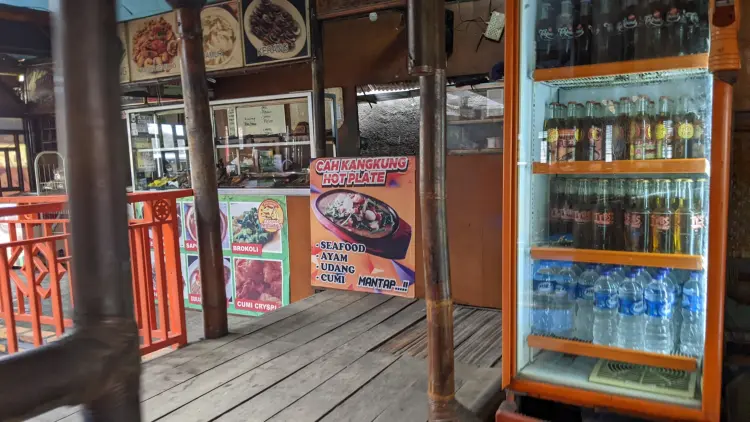 Warung Lesehan "Mbak Tin" 3