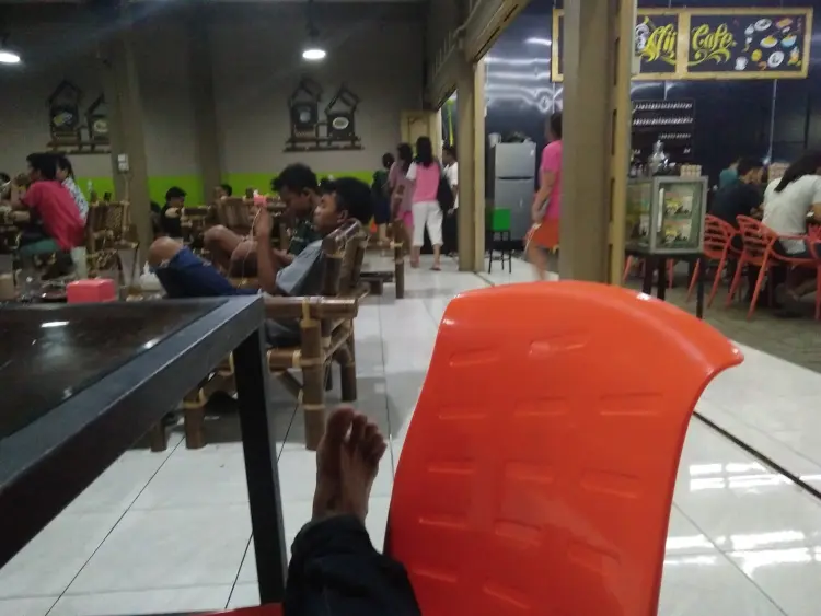 Alii Cafe 9